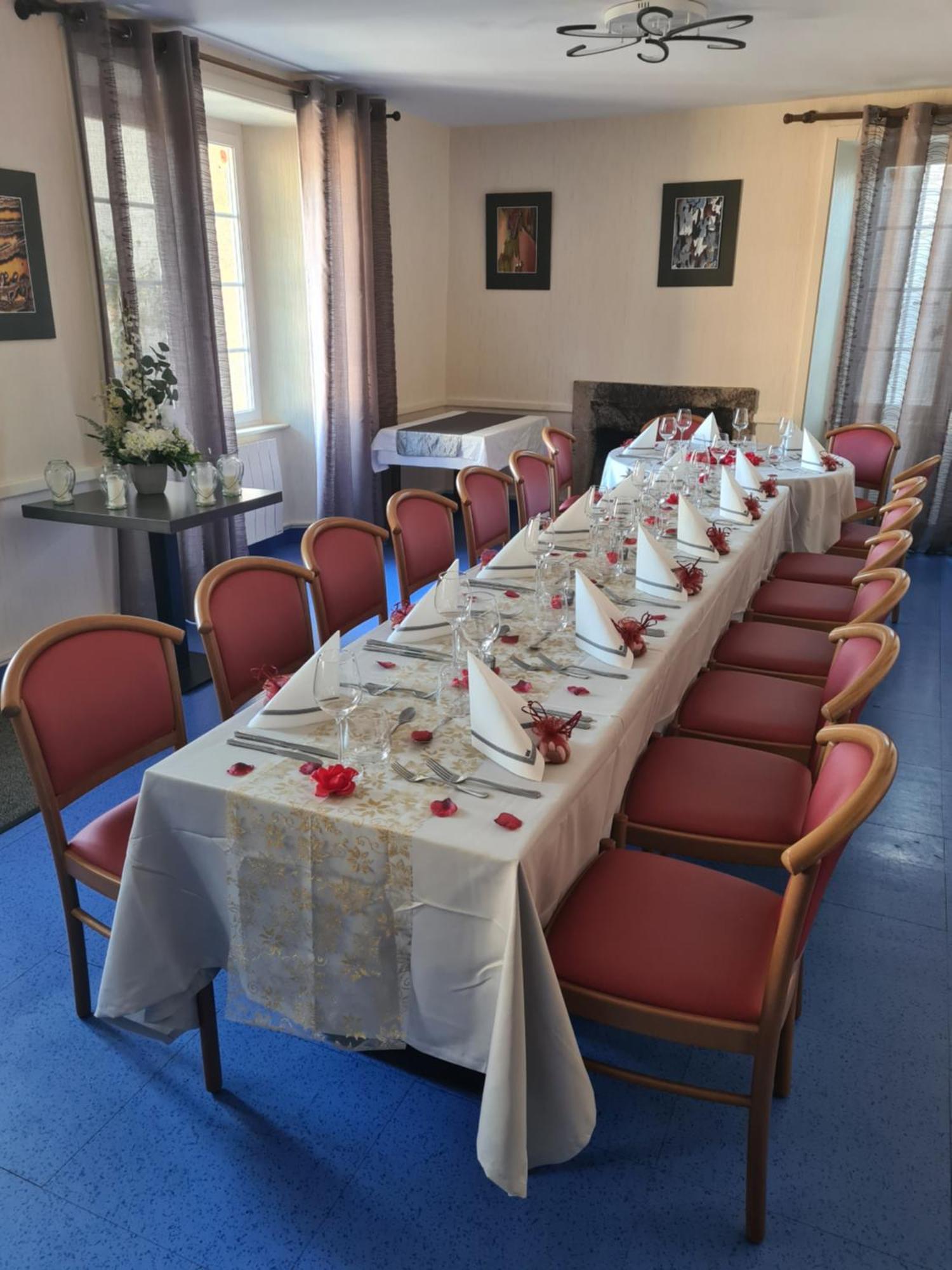 Hotel Saint Julien Aux Bois Kültér fotó