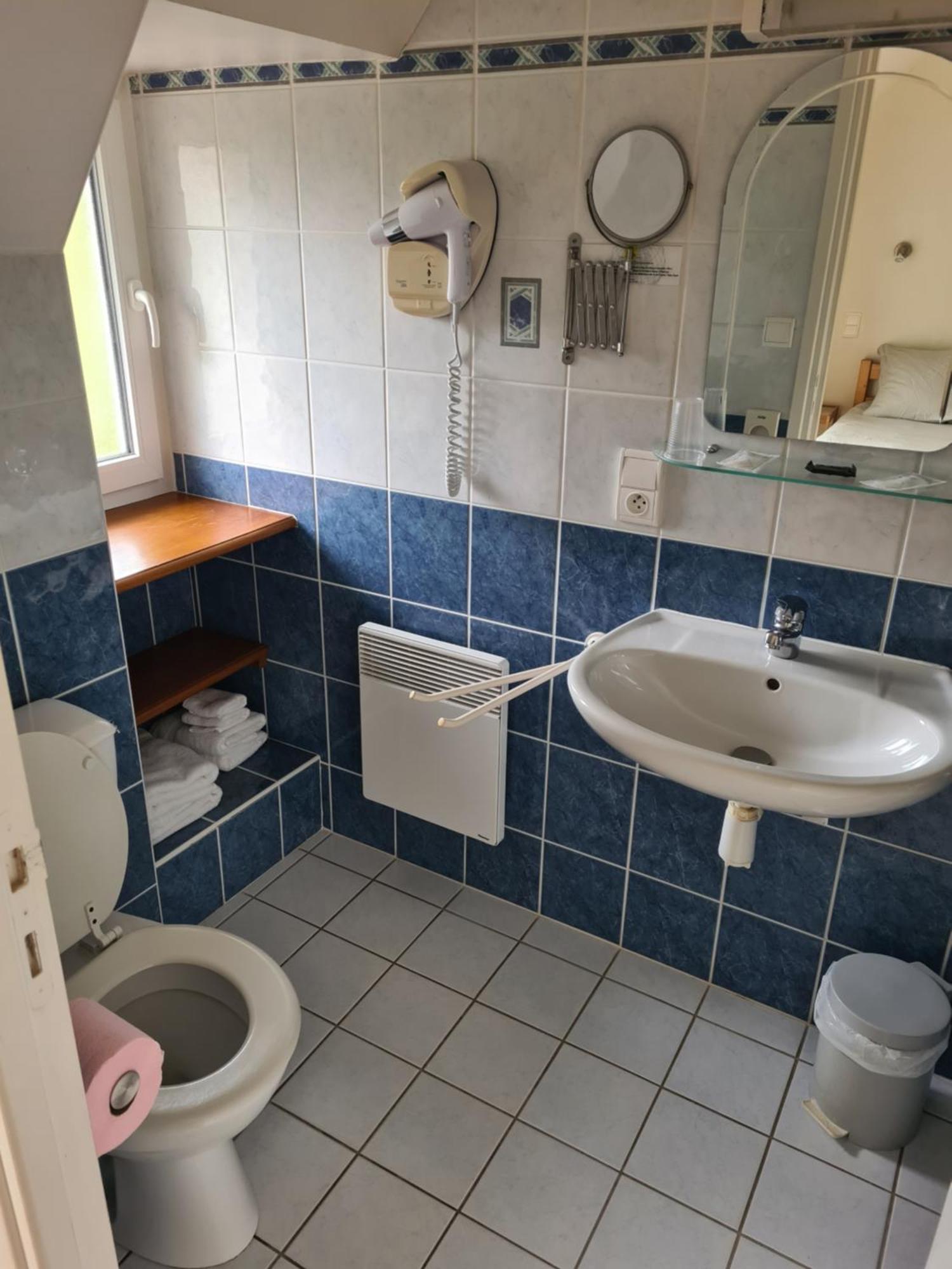 Hotel Saint Julien Aux Bois Kültér fotó