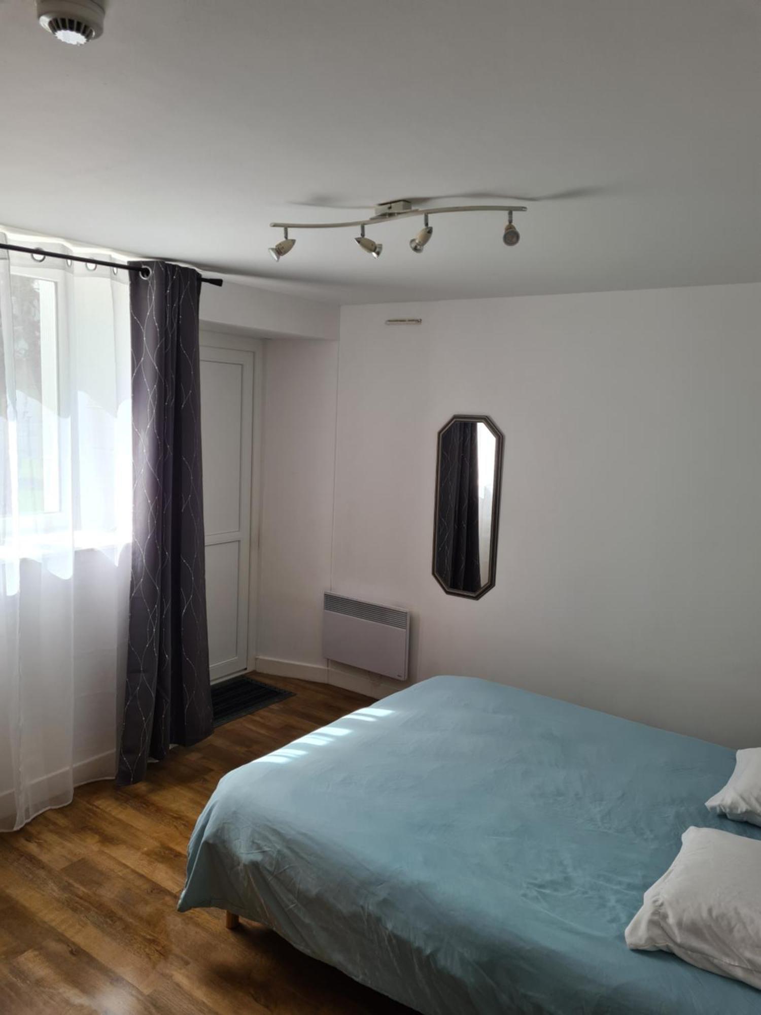 Hotel Saint Julien Aux Bois Kültér fotó